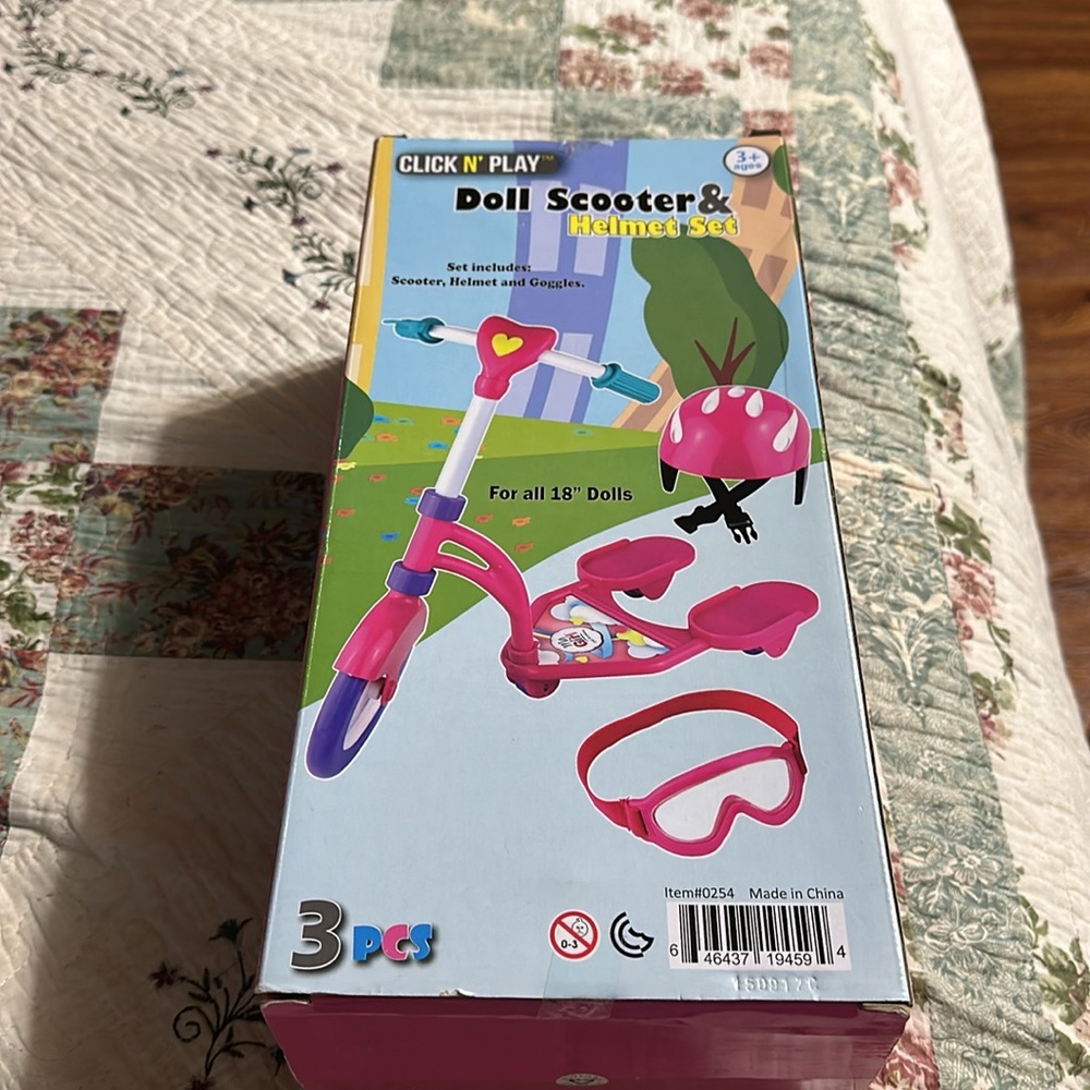 Click N Play doll scooter and helmet set. New - Picture 3 of 3
